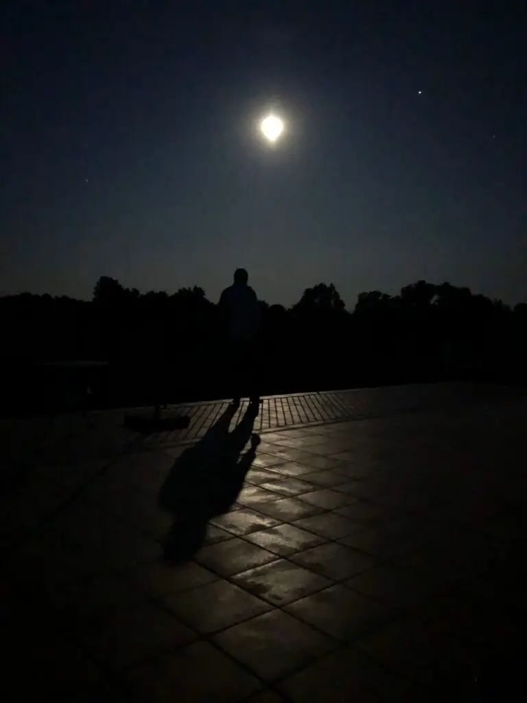 moon night terrace forgeinfrance